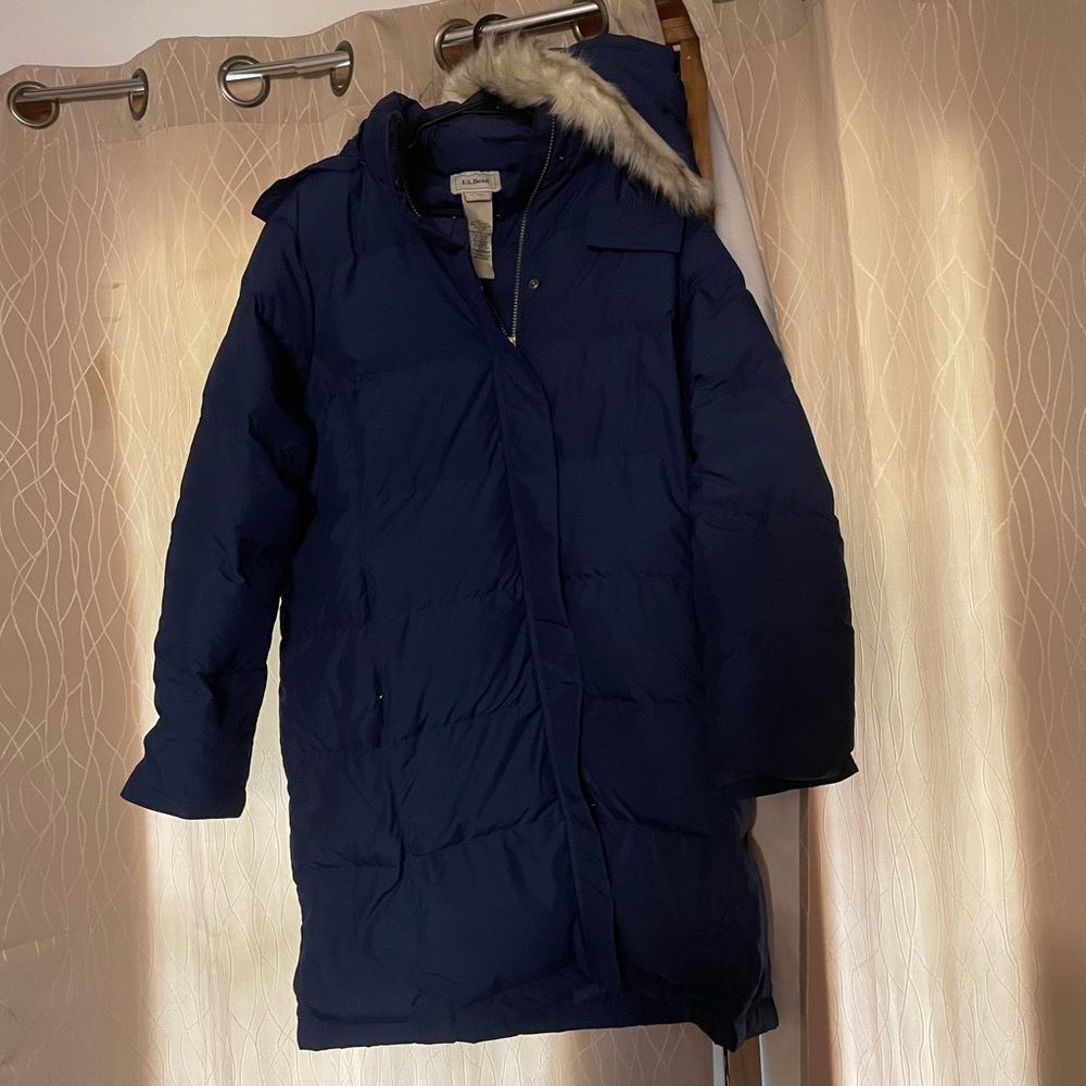 L.L. Bean Women’s Ultrawarm Coat, Three Quarter Length Night Blue XL Regular